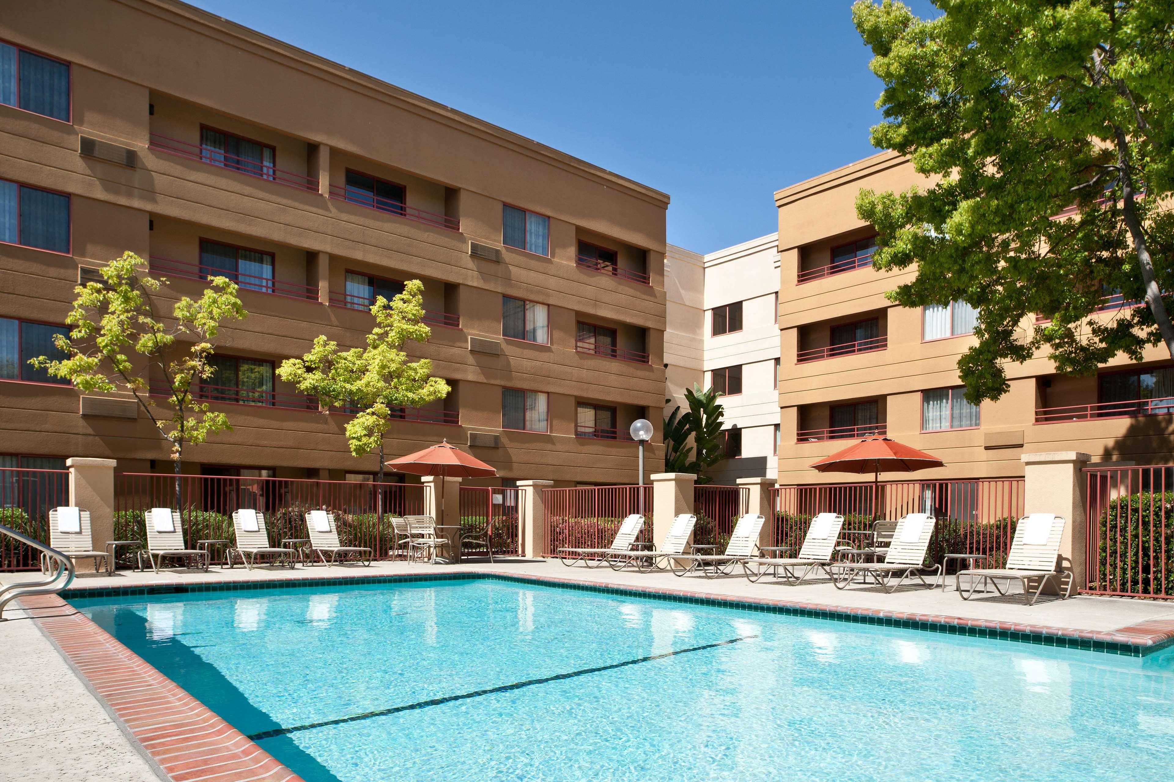 Hotel Sonesta Select San Jose Airport Extérieur photo