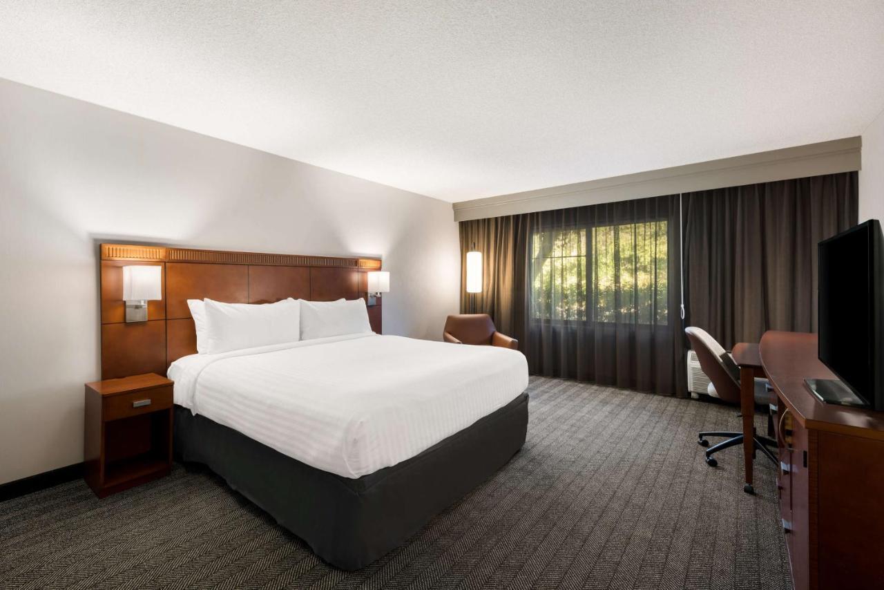 Hotel Sonesta Select San Jose Airport Extérieur photo