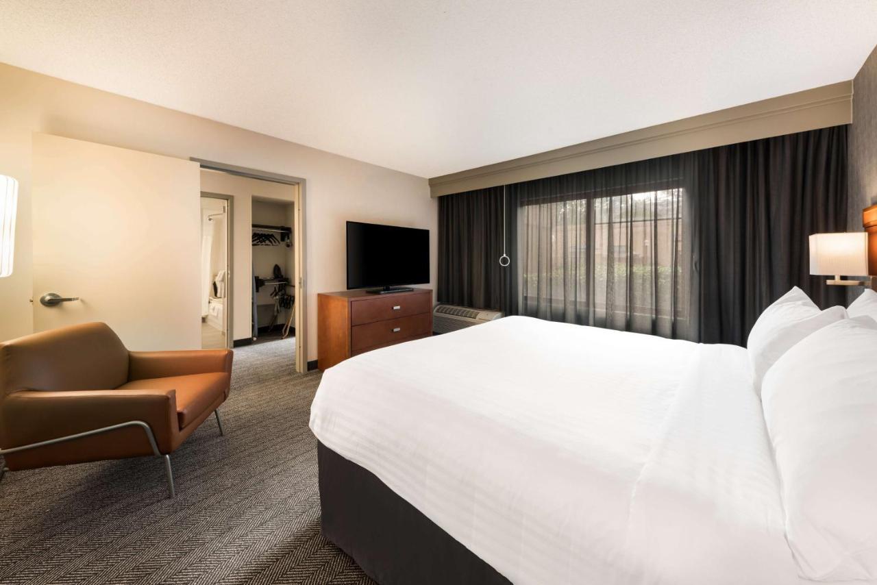 Hotel Sonesta Select San Jose Airport Extérieur photo